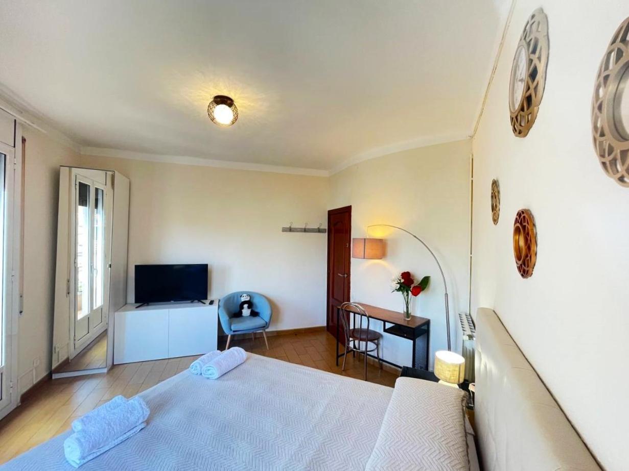 Rooms Nueva Valencia Barcelona Eksteriør billede