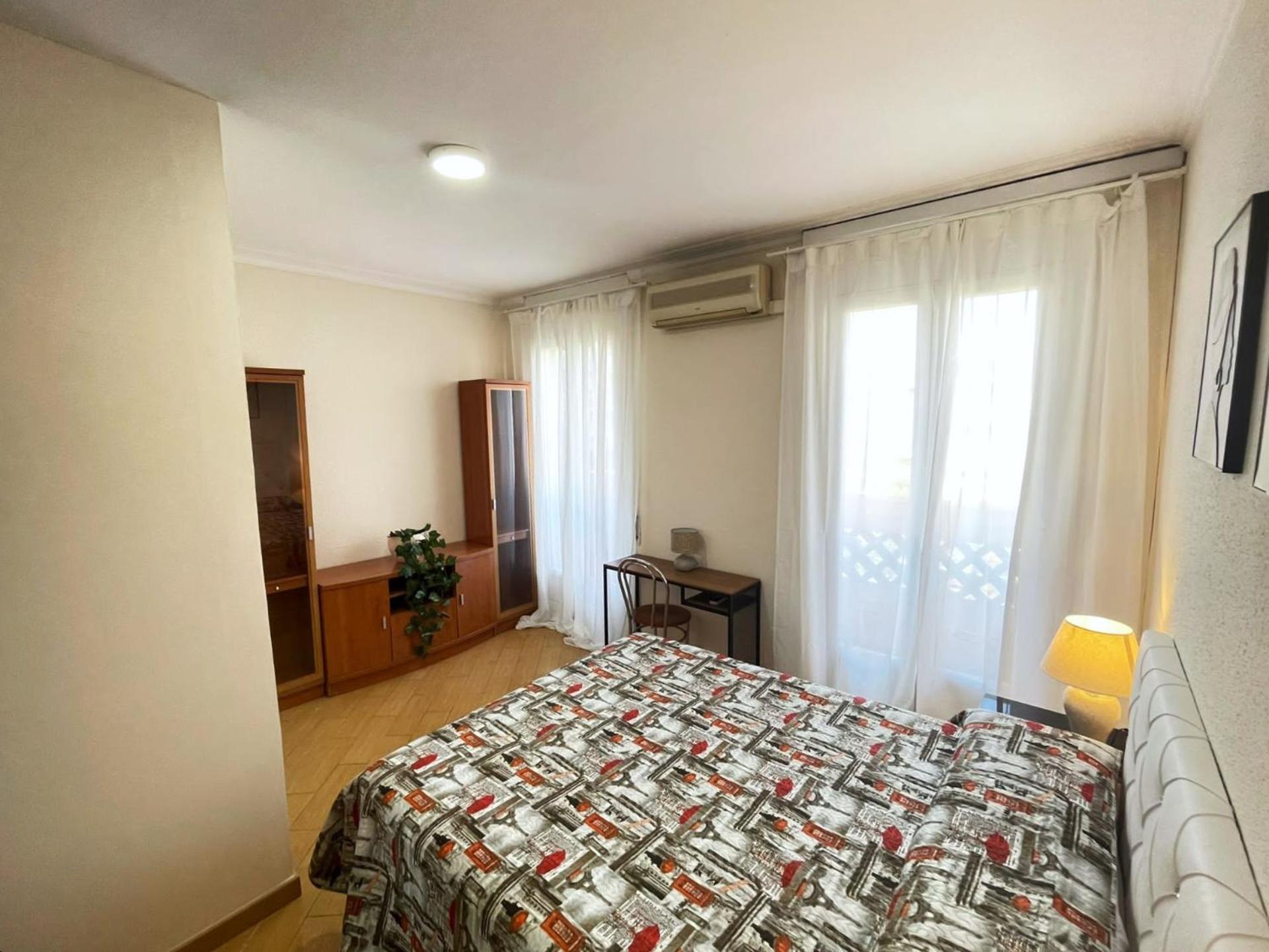 Rooms Nueva Valencia Barcelona Eksteriør billede