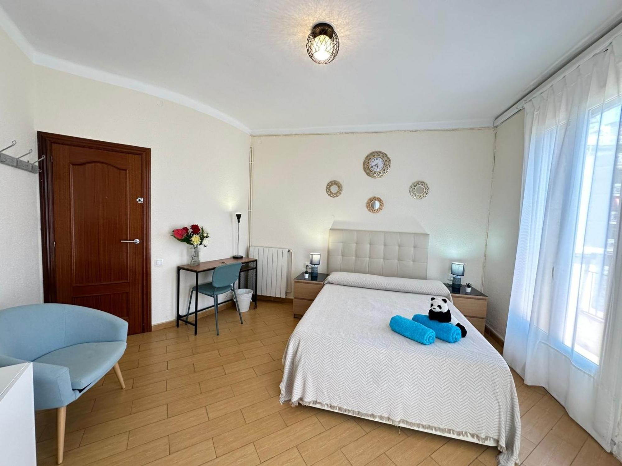 Rooms Nueva Valencia Barcelona Eksteriør billede