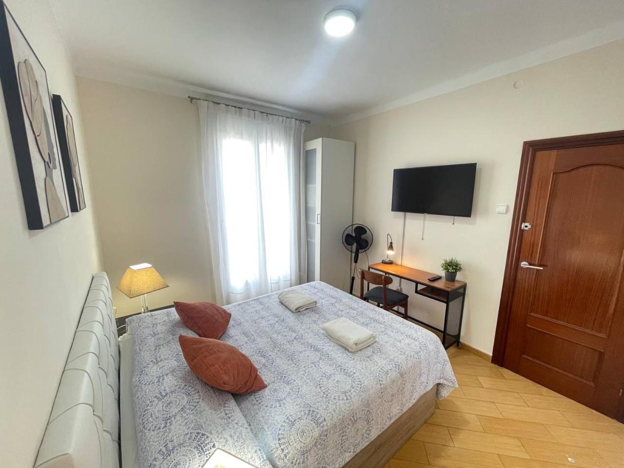 Rooms Nueva Valencia Barcelona Eksteriør billede